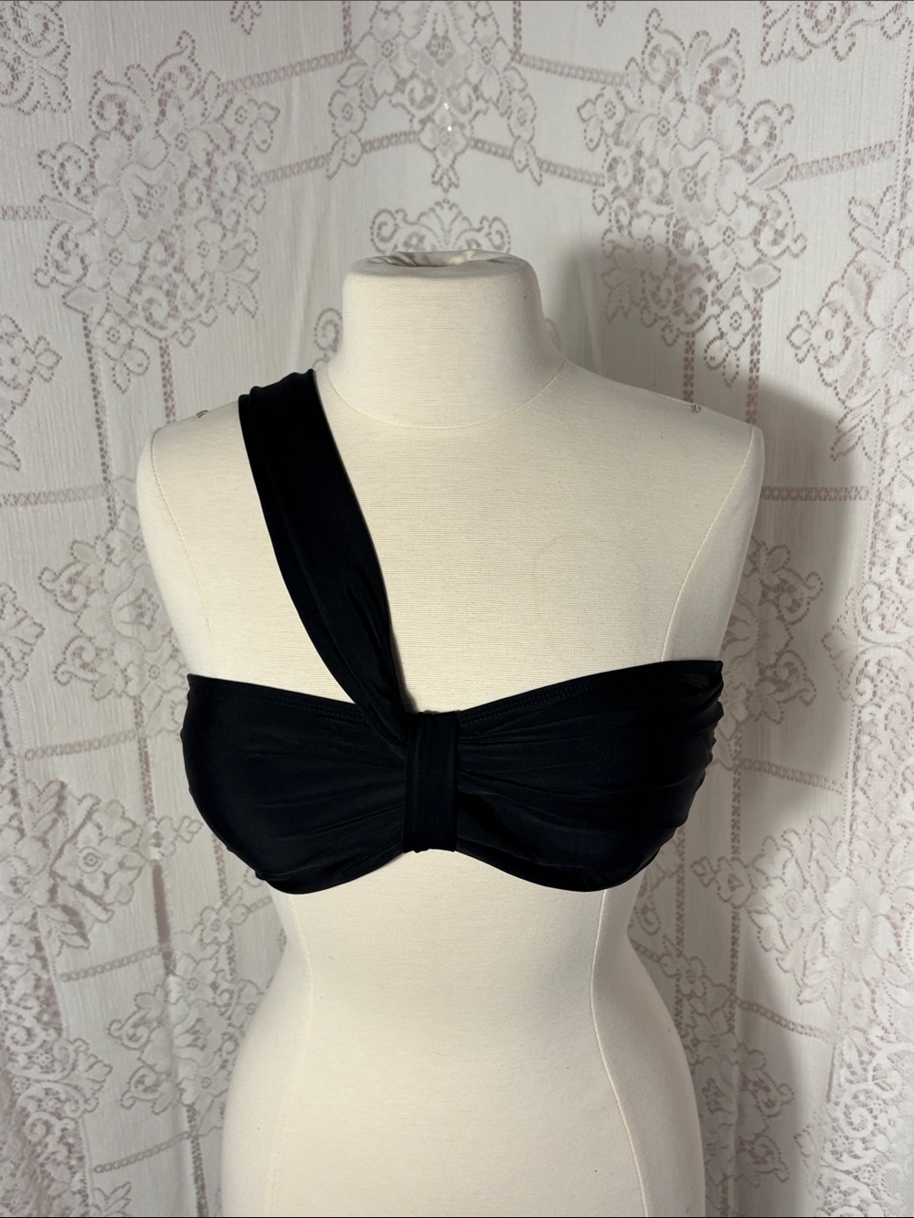 Black One-Shoulder Bandeau Bikini Top - Women's Swim
